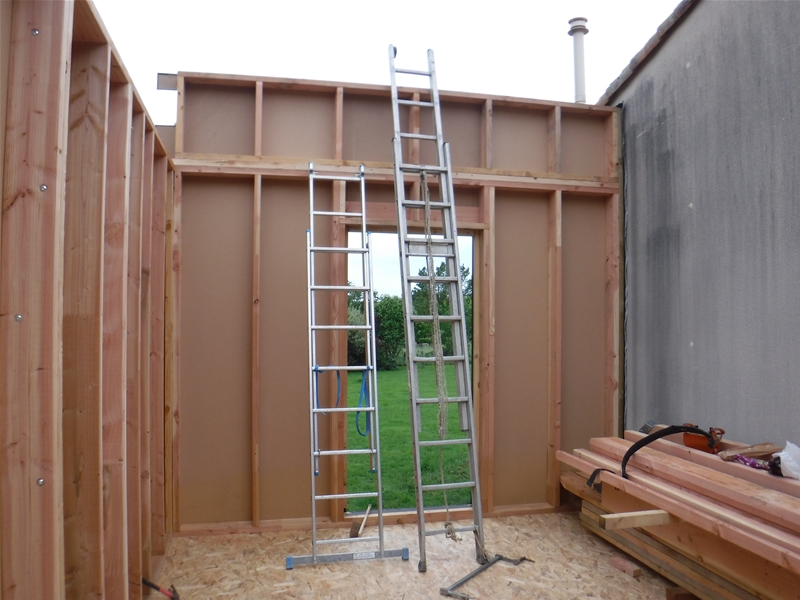 Extension sur dalle bois à Germond-Rouvre (79)